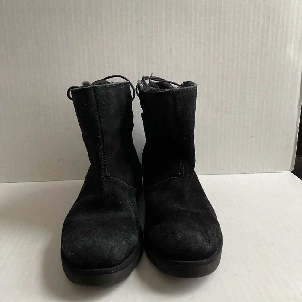 Koolaburra by UGG Lomia short black boot